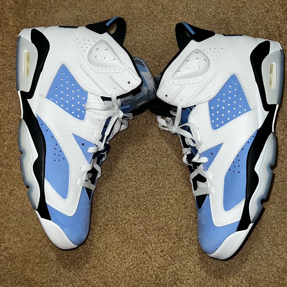 Jordan 6 unc size 14 vnds